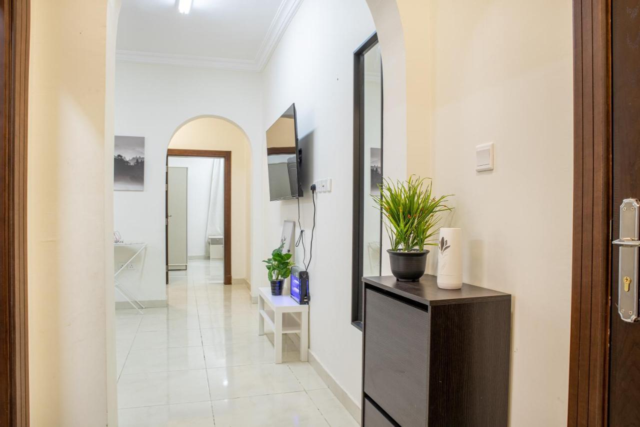Luxurious Family 3 Bedroom Apartments 10 Mins Drive To Al-Masjid Nabawi - Nozol Noor 1 Médine Extérieur photo