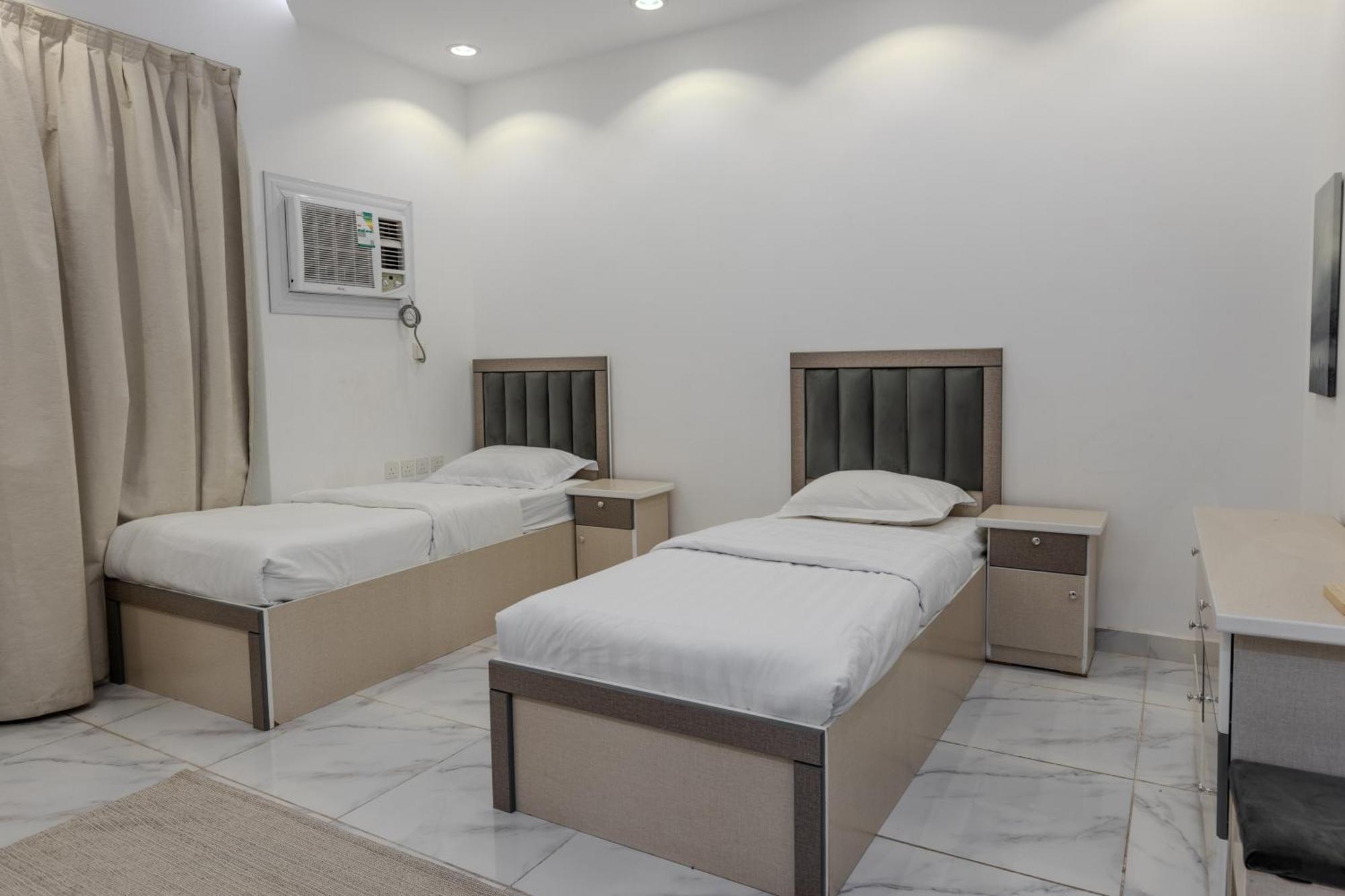 Luxurious Family 3 Bedroom Apartments 10 Mins Drive To Al-Masjid Nabawi - Nozol Noor 1 Médine Extérieur photo